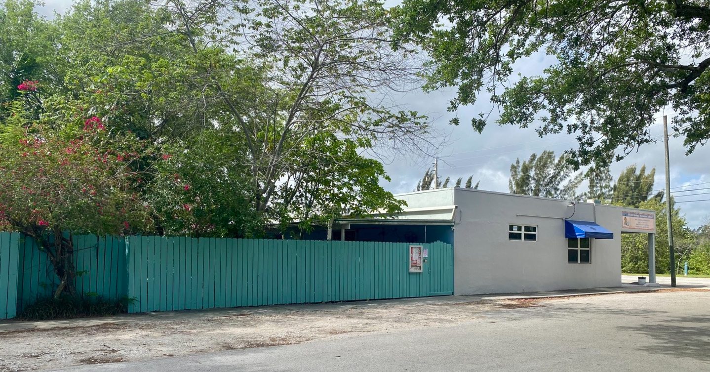 Exterior of Miami Springs Montessori School on Ludlam Drive